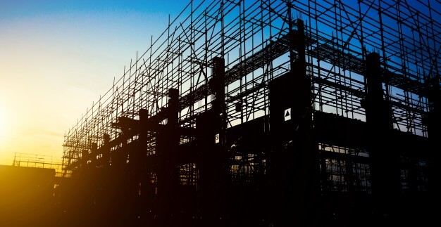 Estruturas Metálicas, Coberturas Metálicas, Galpões Metálicos, Mezaninos, Treliças, Grades e portões, serralheria e construção de telhados Faça seu Orçamento sem Compromisso.